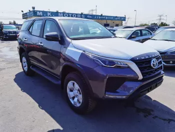 TOYOTA FORTUNER 2.7 V4 PETROL 4X4