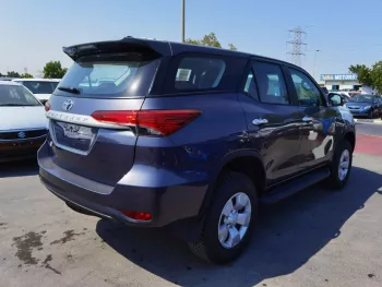TOYOTA FORTUNER 2.7 V4 PETROL 4X4