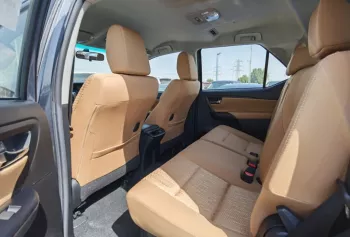 TOYOTA FORTUNER 2.7 V4 PETROL 4X4