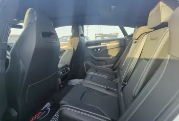 LAMBORGHINI URUS 2023 4.0 PETROL