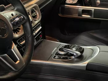Mercedes-Benz G500