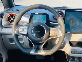 BYD DOLPHIN 2022 ev FULL ELECTRIC
