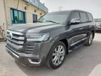Toyota Land cruiser Model 2011 V6 Petrol
