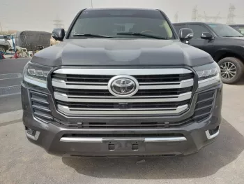 Toyota Land cruiser Model 2011 V6 Petrol