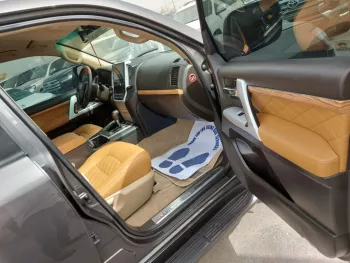 Toyota Land cruiser Model 2011 V6 Petrol