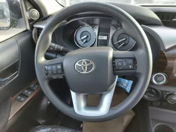Toyota Hilux 2.7l Model 2022