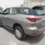 TOYOTA FORTUNER 2.7L 4X2 - Thumbnail 6