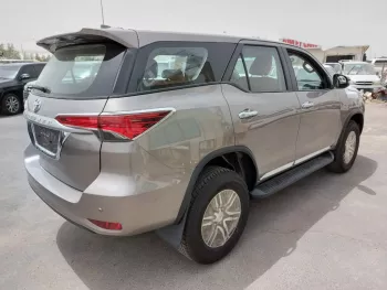 Toyota Fortuner 2.7L 2022 Model GCC Specs