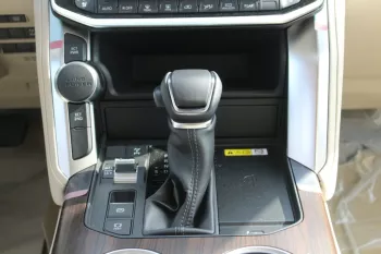 Toyota land cruiser 2022 4.0L