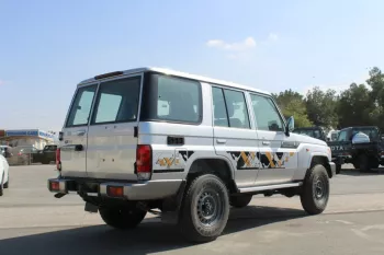 Toyota Land Cruiser Hard Top 2021