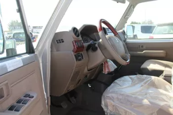 Toyota Land Cruiser Hard Top 2021