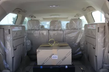 Toyota land cruiser 2021 5.7L