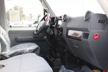 Toyota land cruiser 2022 - 2Doors