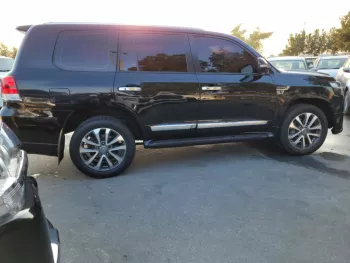 Toyota Land Cruiser Black Petrol 2014