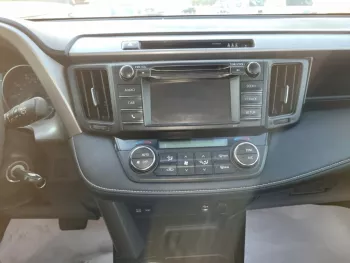 TOYOTA RAV4 2.4 2018 RWD