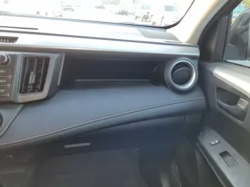 TOYOTA RAV4 2.4 2018 RWD