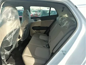 KIA SPORTAGE - 1.6L - 5Doors - White - 2023