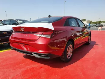 Hyundai Elantra 1.6L Mid Option, Model 2025