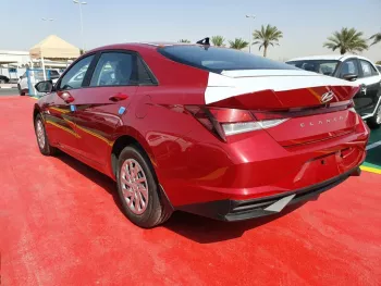 Hyundai Elantra 1.6L Mid Option, Model 2025