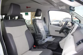 TOYOTA HIACE 3.5 L PETROL GL FULL OPTIONS AUTO