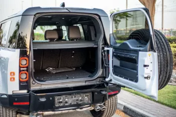 Land Rover Defender V 8 2023