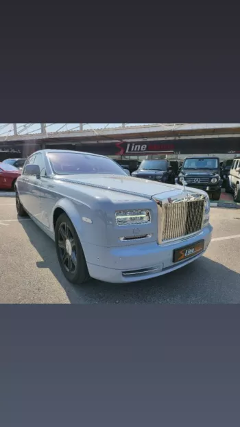 Rolls Royce phantom 2014