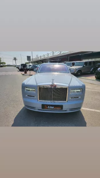 Rolls Royce phantom 2014