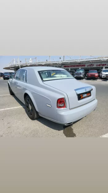 Rolls Royce phantom 2014