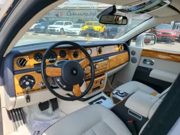 Rolls Royce phantom 2014
