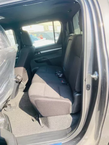 TOYOTA HILUX 4.0 AT ADVENTURE GREY 2023
