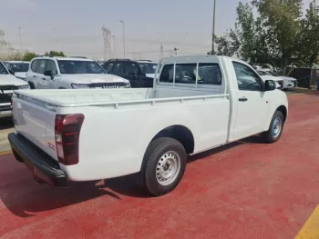 New Isuzu Pick up 2.5L M/T 4X2