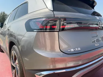 Volkswagen ID.6 pro , crozz ,2022