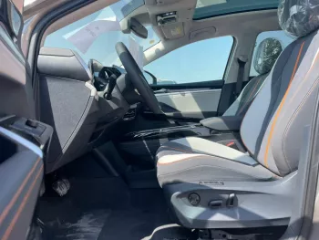 Volkswagen ID.6 pro , crozz ,2022