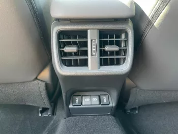 LEXUS ux300e / electric car / 2022