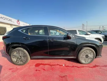Lexus NX350 ,2.4L 2022