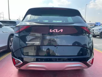 Kia Sportage 2022 ,1.6L , panoramic open roof ,remote start engine