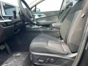 Kia Sportage 2022 ,1.6L , panoramic open roof ,remote start engine