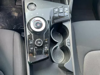 Kia Sportage 2022 ,1.6L , panoramic open roof ,remote start engine