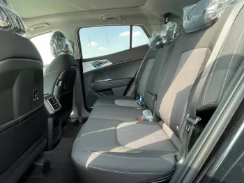 Kia Sportage 2022 ,1.6L , panoramic open roof ,remote start engine