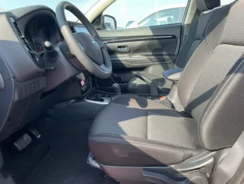 2022 Mitsubishi Outlander sport ,2.0L