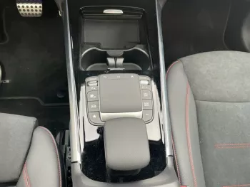 2022 Mercedes EQB 300 , full electric , 4 matic