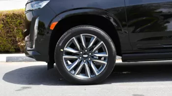 Cadillac Escalade Sport | 6.2L 4WD V8 | 2022 |