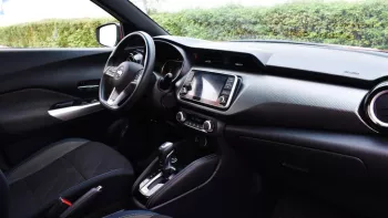 Nissan kicks 2018 FWD 5 Doors 4Cyl