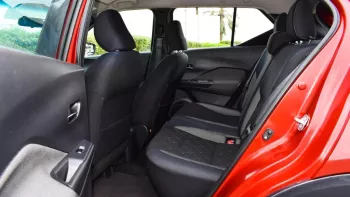 Nissan kicks 2018 FWD 5 Doors 4Cyl