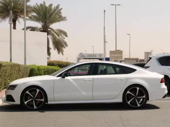 AUDI RS7 DFSI V8 - GCC 2015
