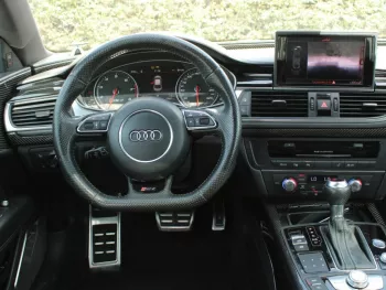 AUDI RS7 DFSI V8 - GCC 2015