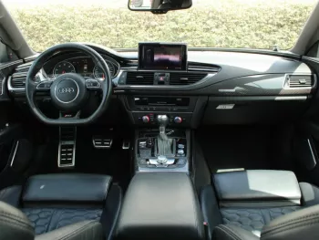 AUDI RS7 DFSI V8 - GCC 2015