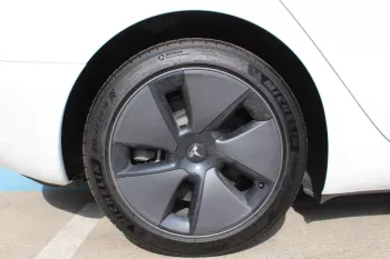 2022 TESLA MODEL 3 FULL ELECTRTIC