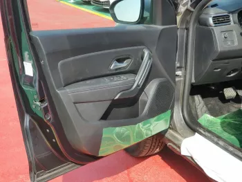 RENAULT DUSTER 4X2 1.6PETROL, MODEL 2025