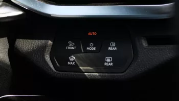 VOLKSWAGEN ID4 CROZZ PRO with HEAD UP DISPLAY 2022